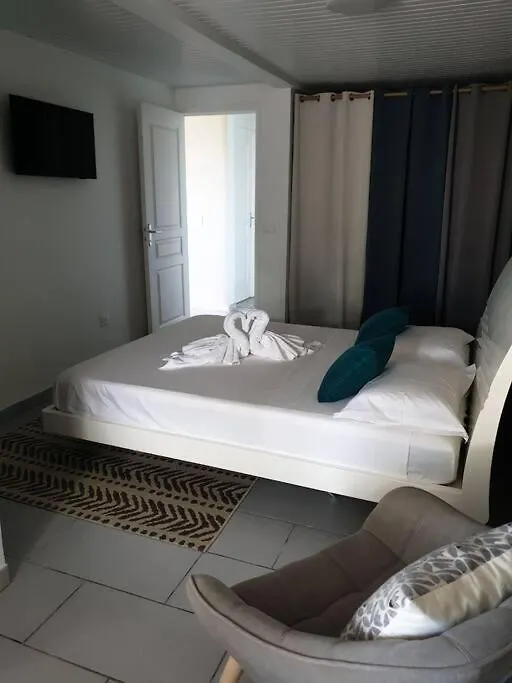 Villa MARS ET VENUS LOCATION - piscine privée et chauffée Sainte-Marie